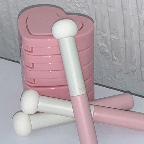 [AOU] Marshmallow Puff Brush